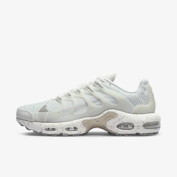 White Air Max Plus Shoes. Nike